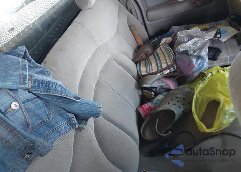 2000 GMC Sierra 1500 Sle z USA, uszkodzony, nr VIN 2GTEC19T8Y1375425